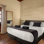 Karat El Nogal Boutique & Adults Only Hotell